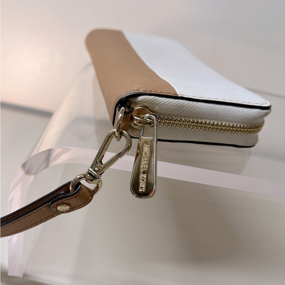Michael Kors Large Color Block Wallet - Picture 3 of 7